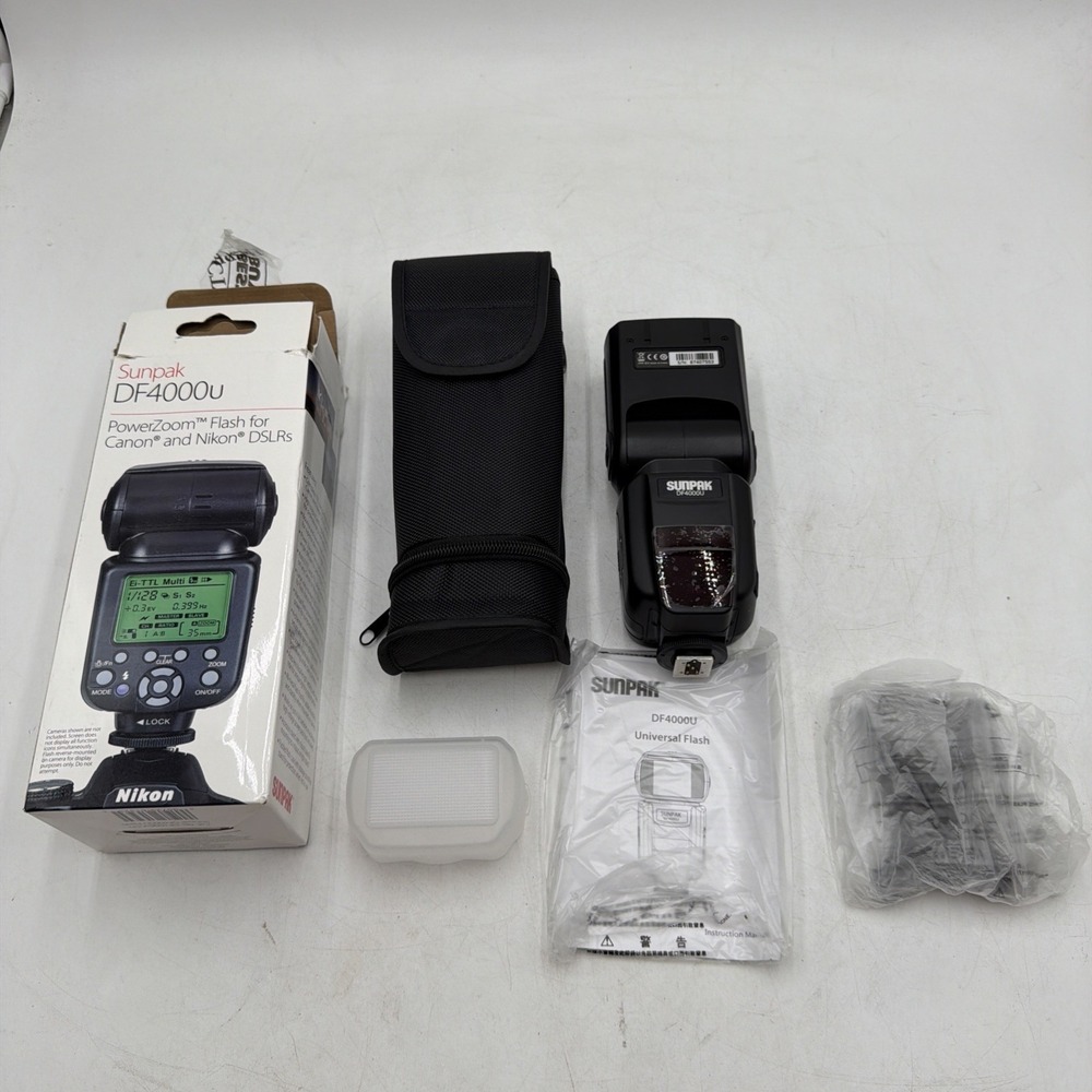 SUNPAK DF4000u PowerZoom Flash for Nikon / Canon DSLR Cameras Open Box